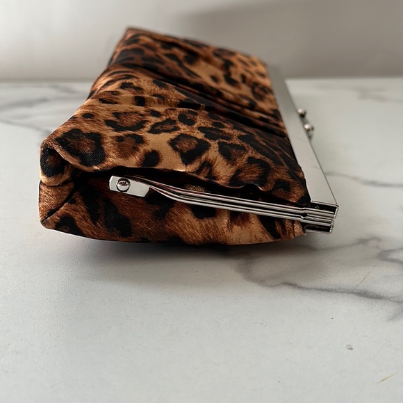 New- Gunne Sax- by Jessica McClintock - Picture 6 of 17